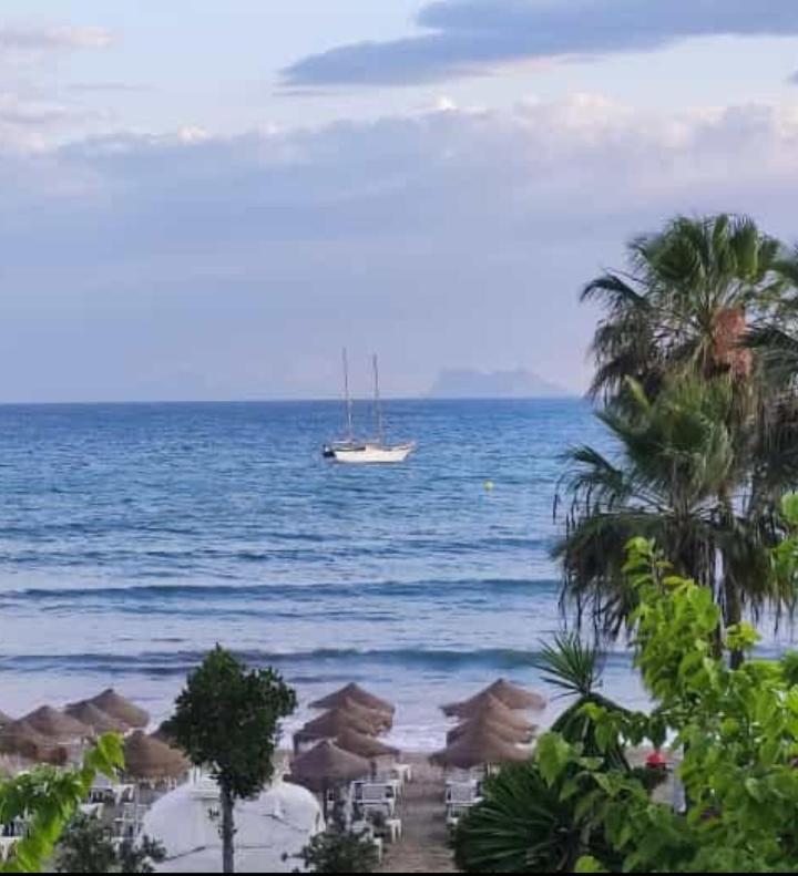 Apartamento A 150 Metros De La Playa Y Del Puerto Deportivo Estepona Dış mekan fotoğraf